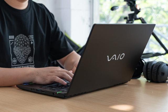 VAIO 侍 14 轻薄笔记本体验，轻量设计的极致追求