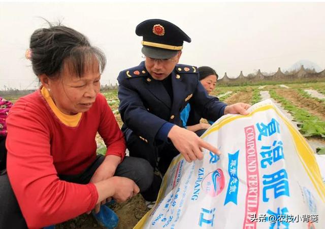 化肥造假套路太多了！农民买肥料要小心！这3种肥料千万不能买！